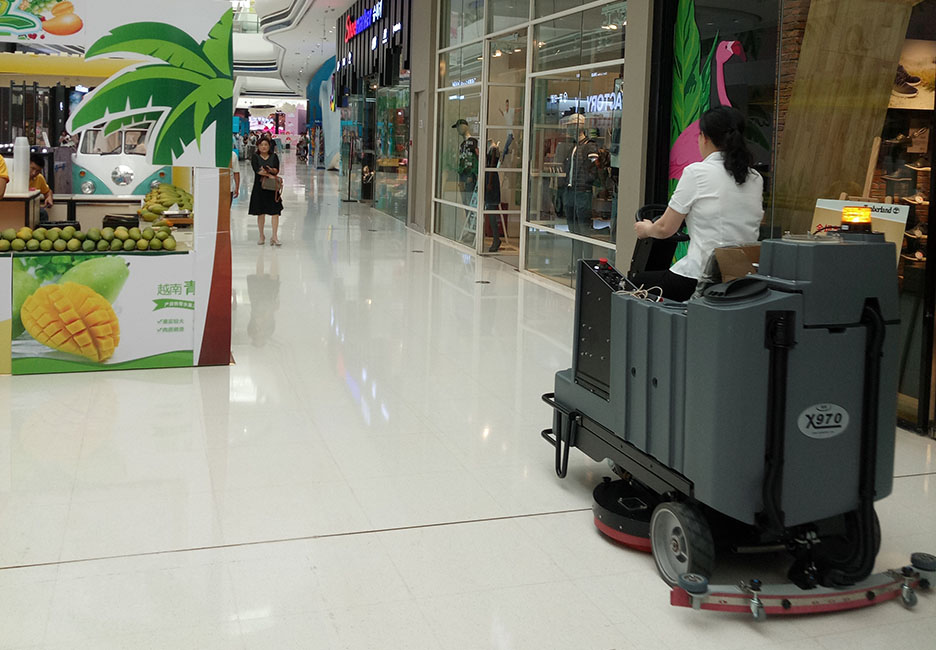 江西大型清潔設備多功能洗地機和電動<a href=http://m.gjwh99.com target=_blank class=infotextkey>掃地車生產廠</a>